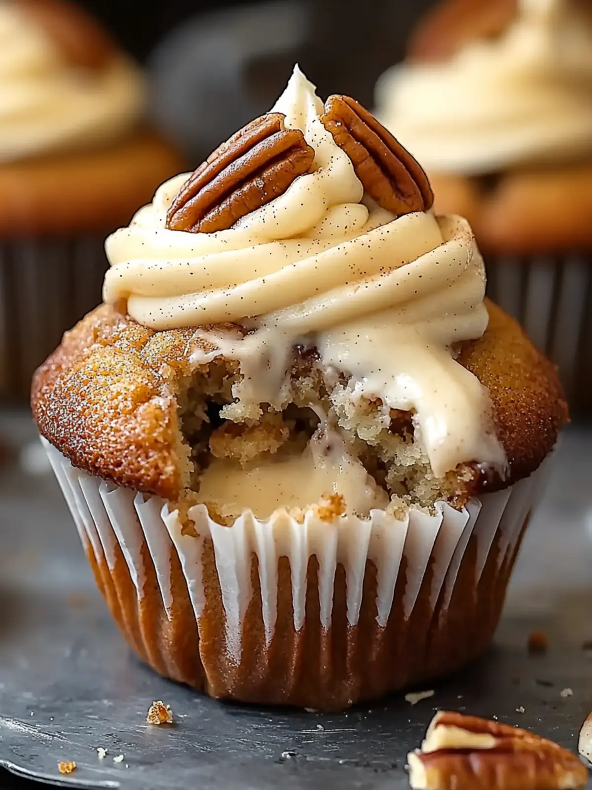 Banana Cinnamon Pecan Cupcakes with Cream Cheese Frosting Bliss 2 Banana Cinnamon Pecan Cupcakes with Cream Cheese Frosting