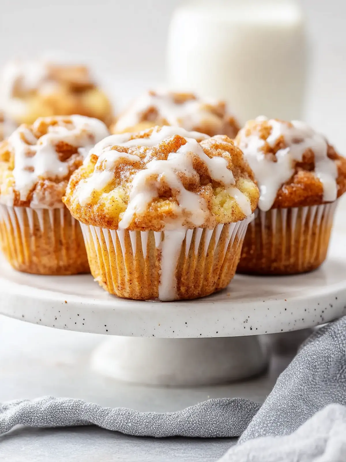 Cinnamon Roll Muffins: Soft & Gooey Bites to Savor Today 3 Cinnamon Roll Muffins: Irresistibly Soft & Gooey Bites You’ll Crave!